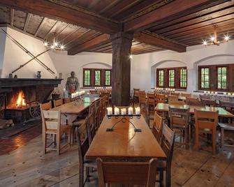 Mariastein-Rotberg Youth Hostel - Bättwil - Restaurante