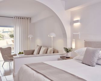 Santo Miramare Beach Resort - Perissa - Soverom