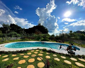 Mimosa Moc Chau - Moc Chau - Piscina