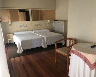 Hotel Ramona - Laredo - Sypialnia