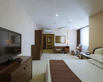 Hotel Sagaan Morin - Ulan-Ude - Bedroom