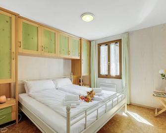 Casa Andy 1 Val Lavizzara, Piano di Peccia, Switzerland - Terre di Pedemonte - Slaapkamer