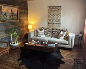 Mountain Modern Condo - Cody