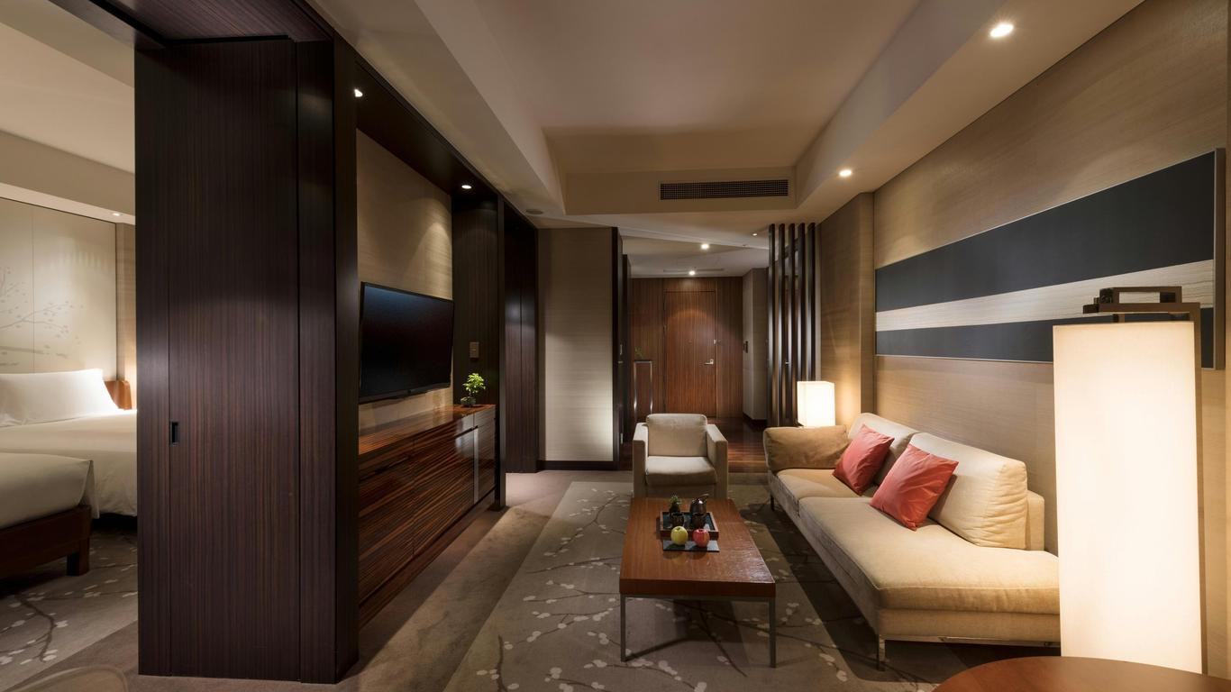 Conrad Tokyo