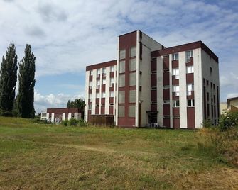 Ubytovna Kubra - Hodonín - Building