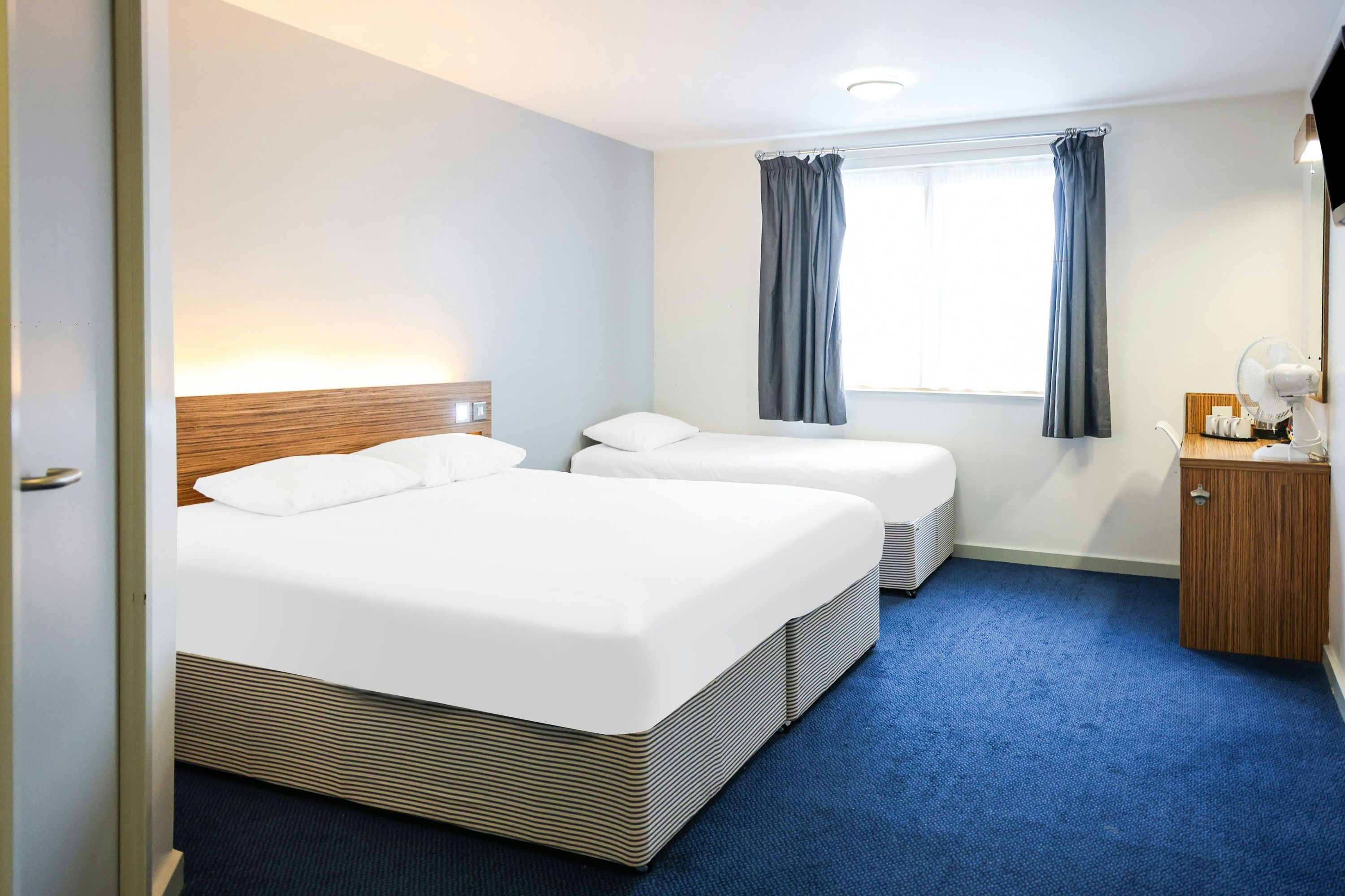 Go2 Lancaster Centre Hotel By OYO - Lancaster - Bedroom