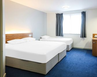 Go2 Lancaster Centre Hotel By OYO - Lancaster - Κρεβατοκάμαρα