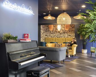 La Defense Courbevoie - Courbevoie - Building