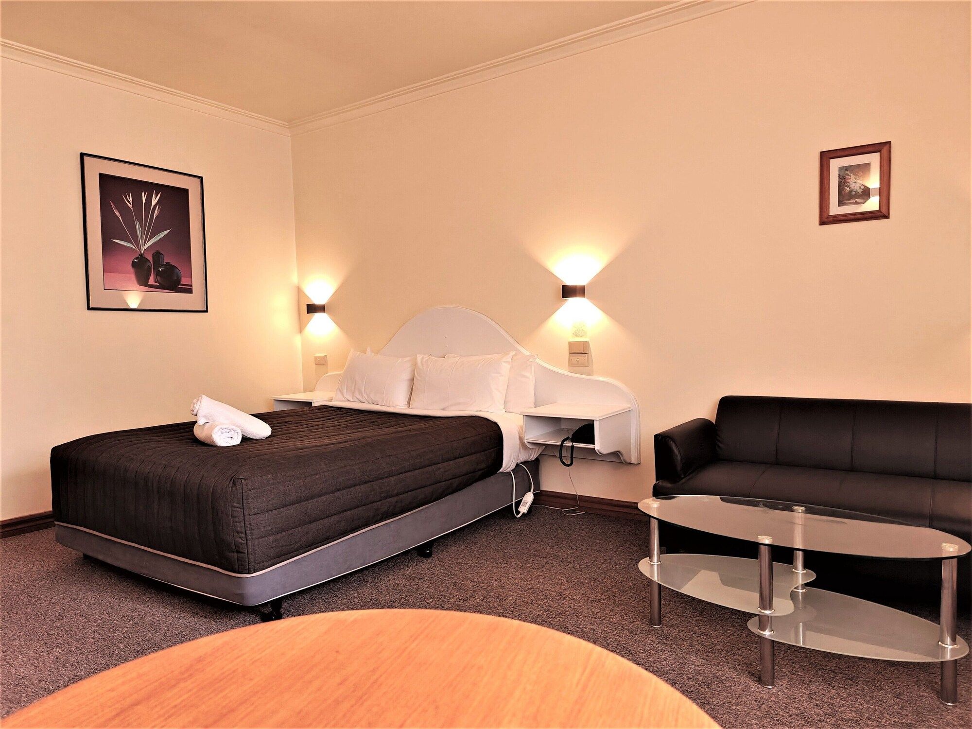 سانت جورجز موتور إن