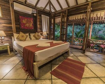 Little India Beach Cottages - Baga - Bedroom