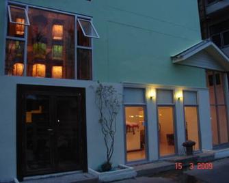 Kaset Guesthouse - Bangkok