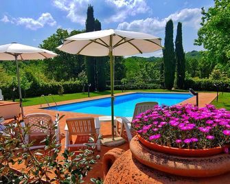 Torrebianca Tuscany - Rignano sull'Arno - Piscina