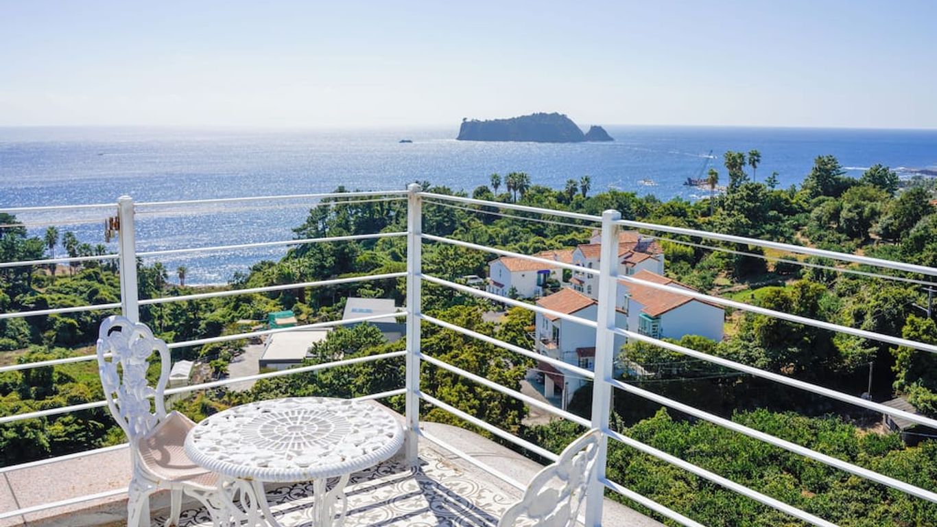 Goldone Hotel & Suites