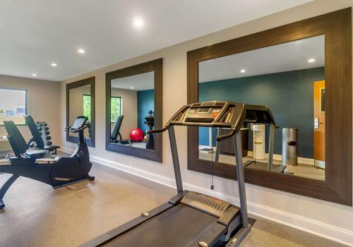 Quality Inn 57 Danville Hotel Deals Reviews Kayak Quality Inn 57 Danville Hotel Deals Reviews Kayak