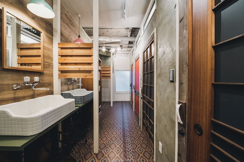 Kotori Coworking & Hostel Takamatsu - טקאמאטסו - חדר רחצה