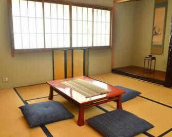 Kyoto guesthouse Kyonoen - Hostel - Kyoto - Spisesal