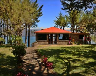 Inlaquesh Villa Atitlan - Sololá - Budova