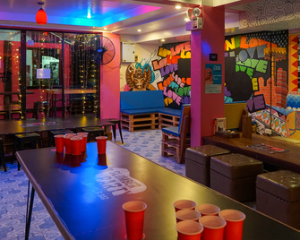 Slumber Party Chiang Mai - Chiang Mai - Bar