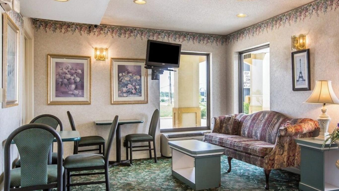 Key West Inn - Montgomery South