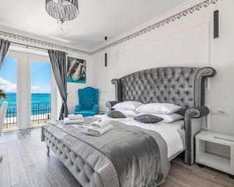 Galeria Valeria Seaside Downtown - Mag Quaint & Elegant Boutique Hotel - Split