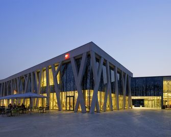 ibis Leuven Heverlee - Heverlee - Building