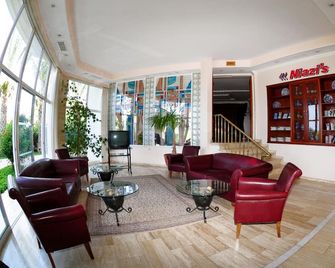 Denizkizi Hotel - Kyrenia - Lounge