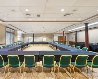 Oakwood Resort - Syracuse - Meeting room