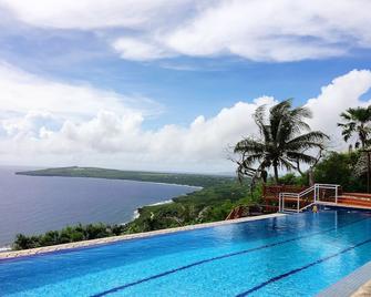 Sea Fun Villa - Garapan - Piscina