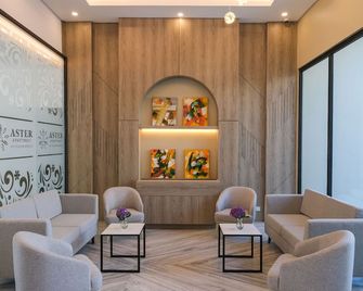 Aster Apartment Bali - North Kuta - Lounge