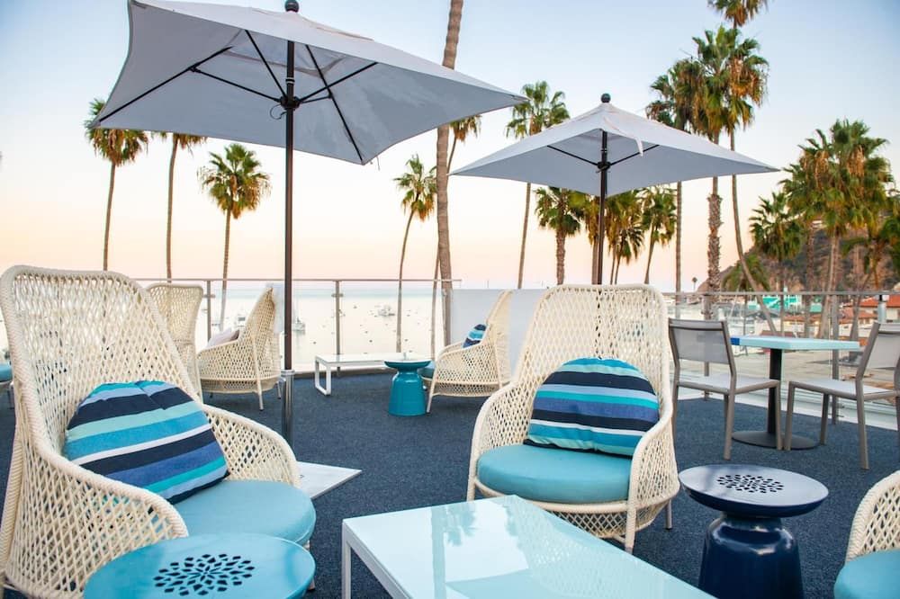 بيلانكا هوتل - افالون (كاليفورنيا) - شرفة مرصوفة