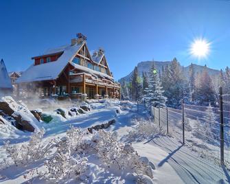 Hidden Ridge Resort - Banff - Gebouw