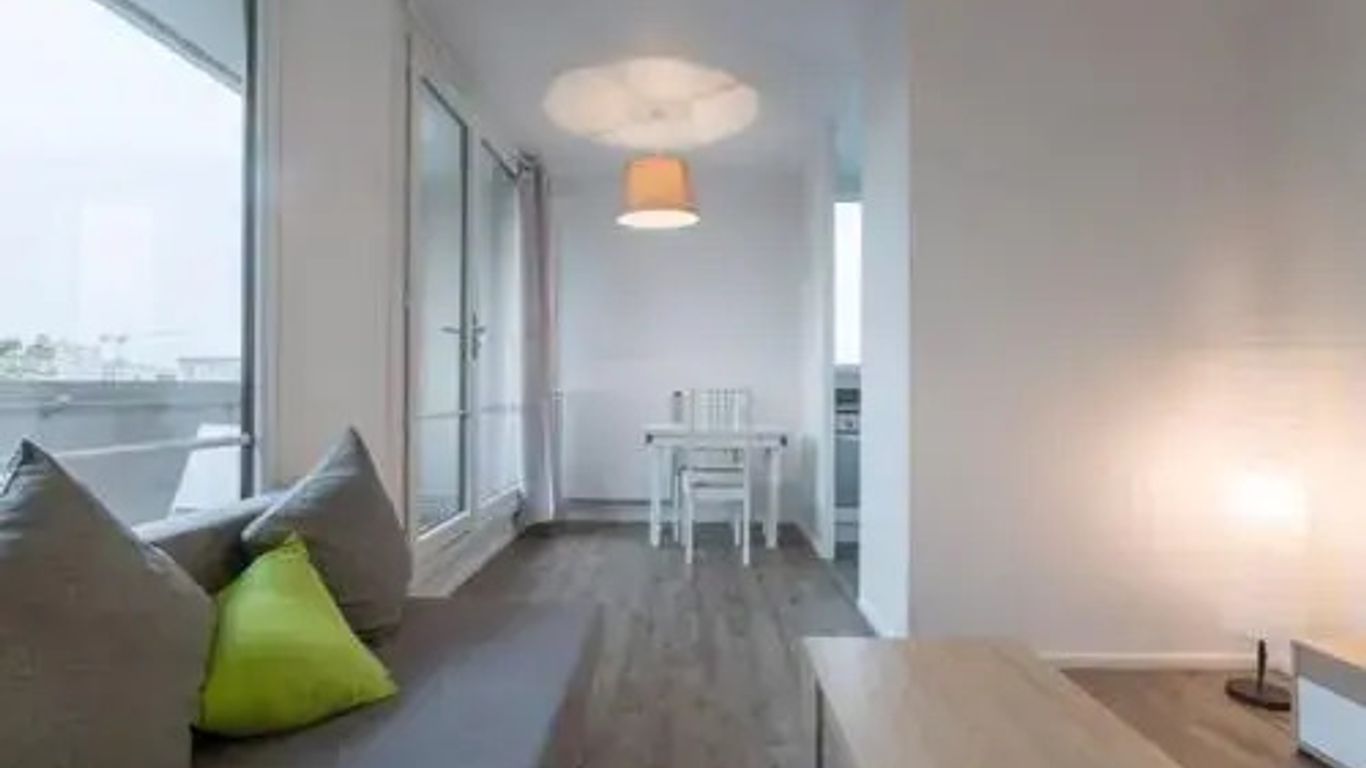 Le Métropolitain - Travel Lyon