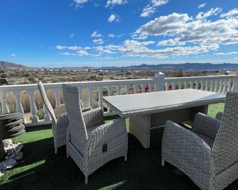 Casita Está Aquí - Santa María de Nieva - Balcony