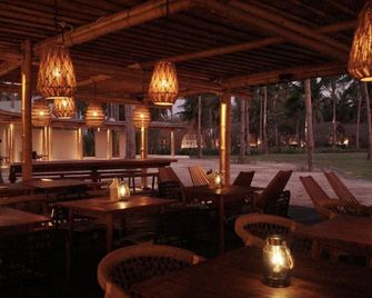 Hotel Lumi Gili Trawangan - Gili Trawangan - מסעדה