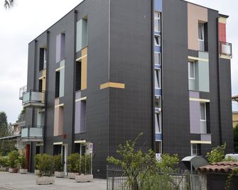 Albergo Ristorante Formica - Savignano sul Panaro - Edificio
