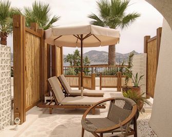 Avantgarde Refined Yalikavak - יאליקבאק - פטיו