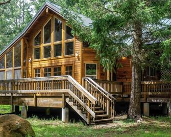 Green Springs Inn - Ashland - Building