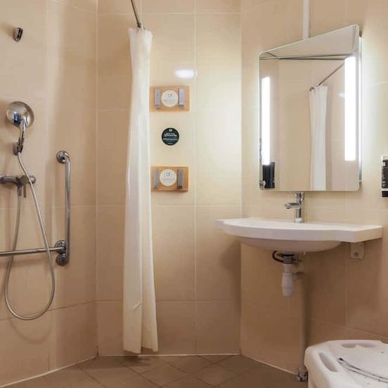 B&B HOTEL Metz Jouy aux Arches image 1