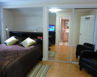 Wonderful Newly Remodeled Studio - San Francisco - Bedroom