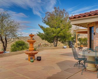 Views and Fire Pit Hilltop Retreat in Rio Rico! - Rio Rico
