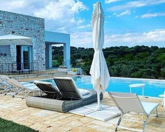 Feudi Mandolivo - Ostuni - Pool
