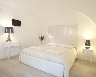 San Francesco Bed & Breakfast - Altamura - Bedroom