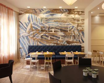 Best Western Hotel Piemontese - ברגאמו - לובי