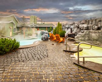 Cedar Meadows Resort & Spa, an Ascend Collection Resort - Timmins - Piscine