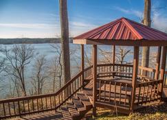 Four Bedroom Home With Panoramic Gorgeous Lake View - Close To Radford University And Virginia Te - Radford - Balcone