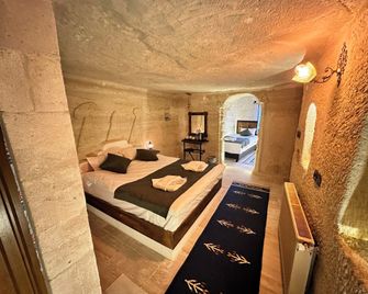 Turan Cappadocia Cave - غورمي - غرفة نوم