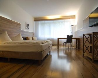 Petul Apart Hotel Am Ruhrbogen - Bochum - Bedroom