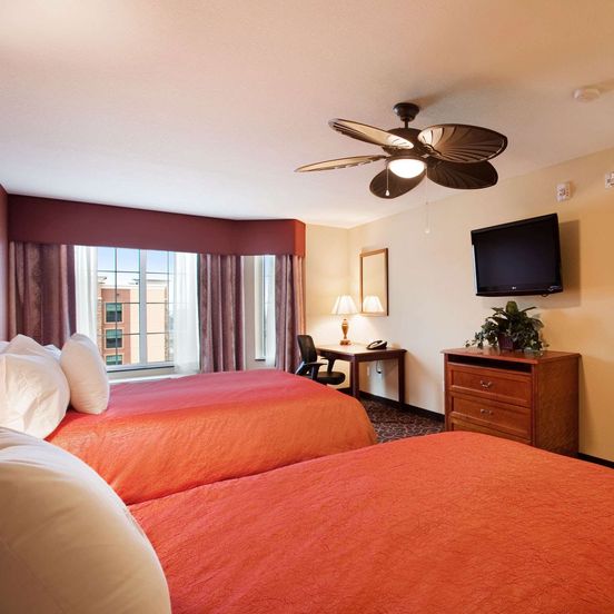 Bedroom view of Homewood Suites by Hilton St. Cloud