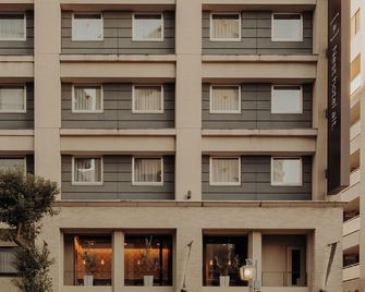 Hotel Mid in Meguro Ekimae - Tokio - Gebäude