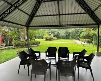Chai Seeds Resort - Tinsukia - Patio
